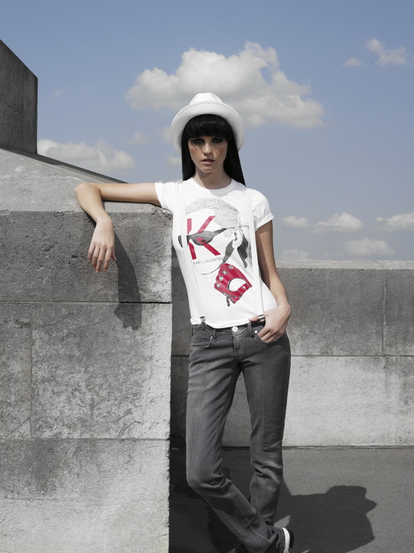 Karl Lagerfeld 2008ďVDƬ